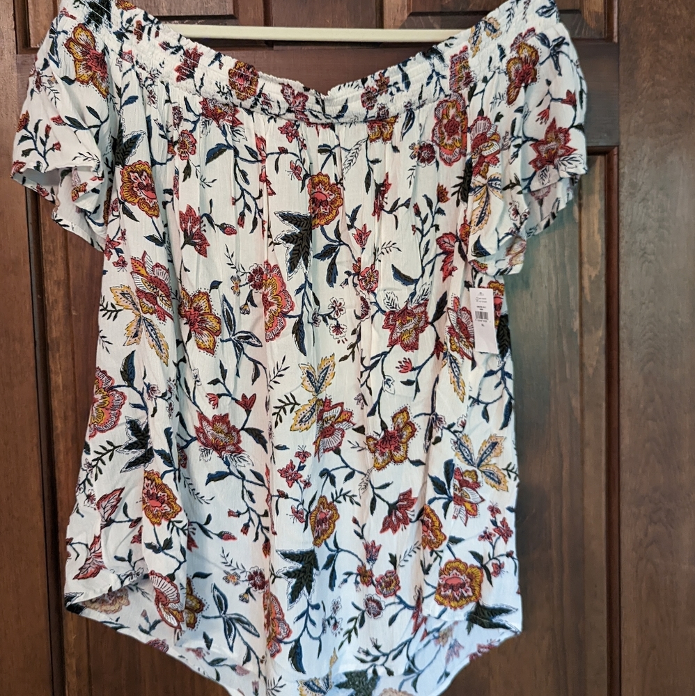 Old Navy top